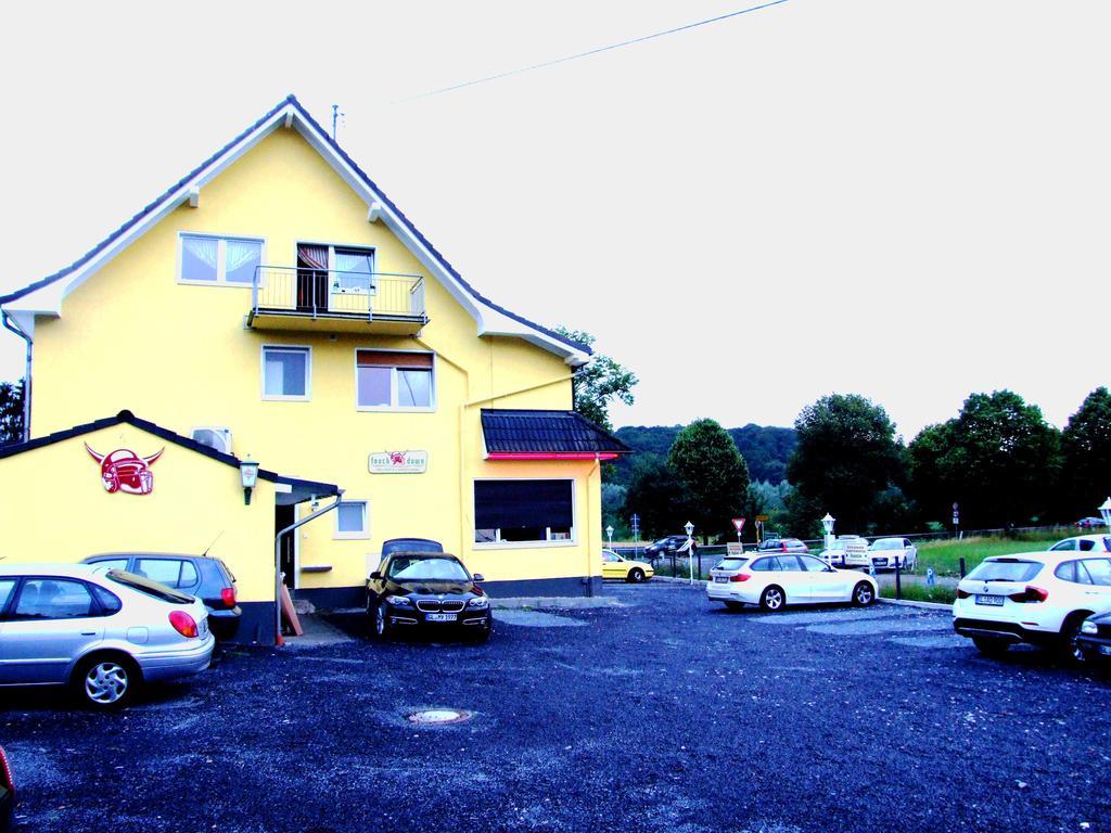 Touch Down Motel Lohmar Exterior photo
